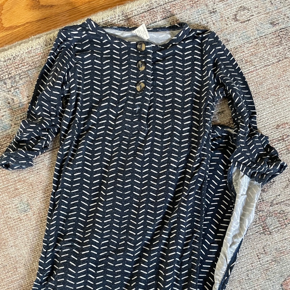 Lou Lou and company knotted gown 3-6 mo